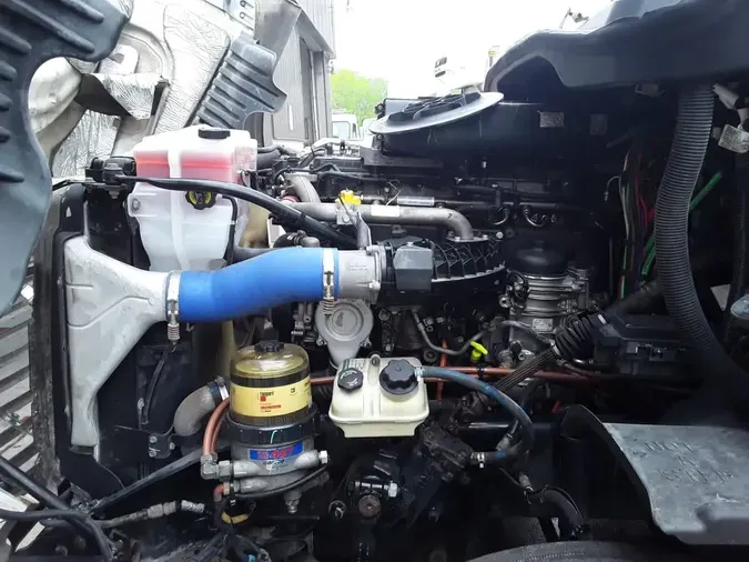 2019 FREIGHTLINER/MERCEDES CASCADIA 125