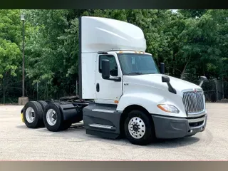 2021 INT LT625 6x4