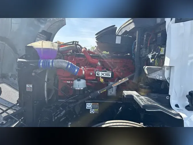 2021 KENWORTH T680