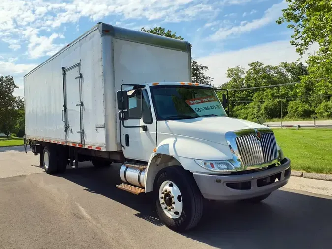 2018 NAVISTAR INTERNATIONAL 4300