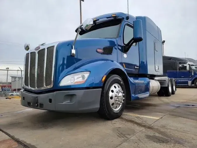 2022 Peterbilt 579