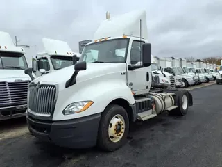 2021 NAVISTAR INTERNATIONAL LT625 DAYCAB S/A