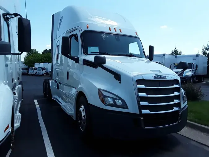 2020 FREIGHTLINER NEW CASCADIA PX12664