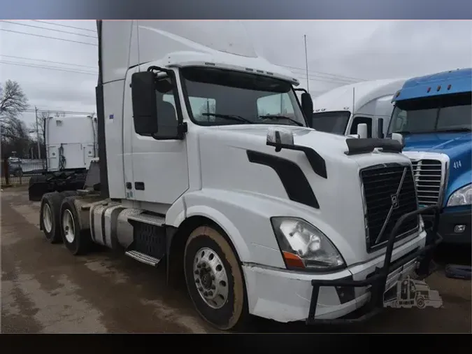 2016 VOLVO VNL64T30064b164159ec2953afd75179f9745c9ef