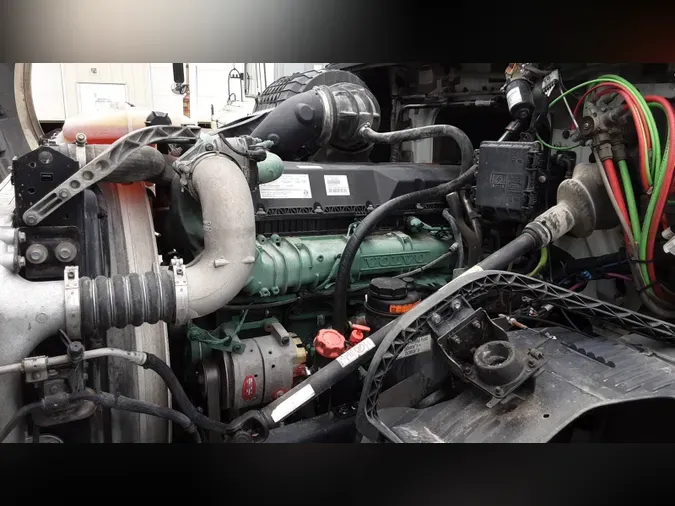 2018 Volvo VNL300