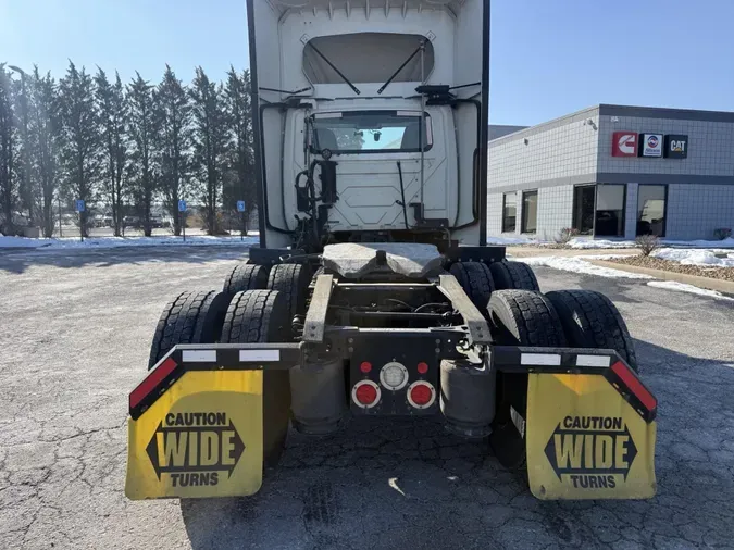 2021 International LT625