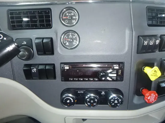 2021 Peterbilt 579