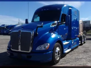 2021 KENWORTH T680