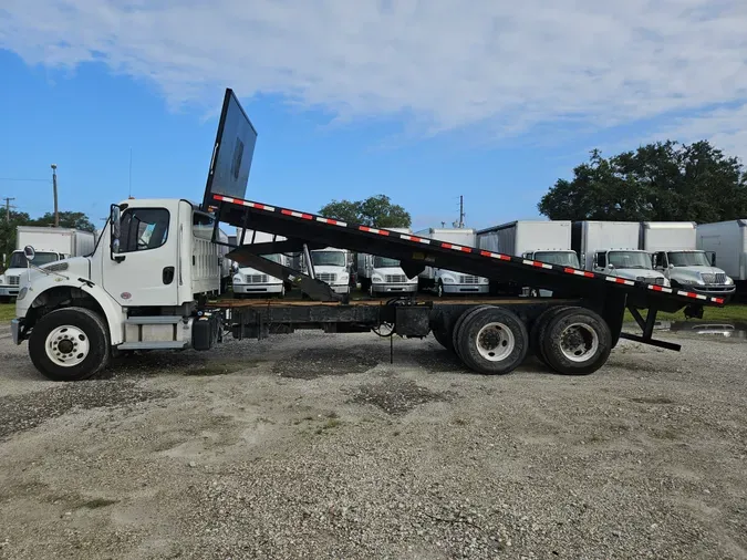 2016 FREIGHTLINER/MERCEDES M2 106