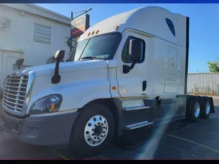 2019 FREIGHTLINER/MERCEDES CASCADIA 125