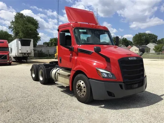 2020 FREIGHTLINER CASCADIA