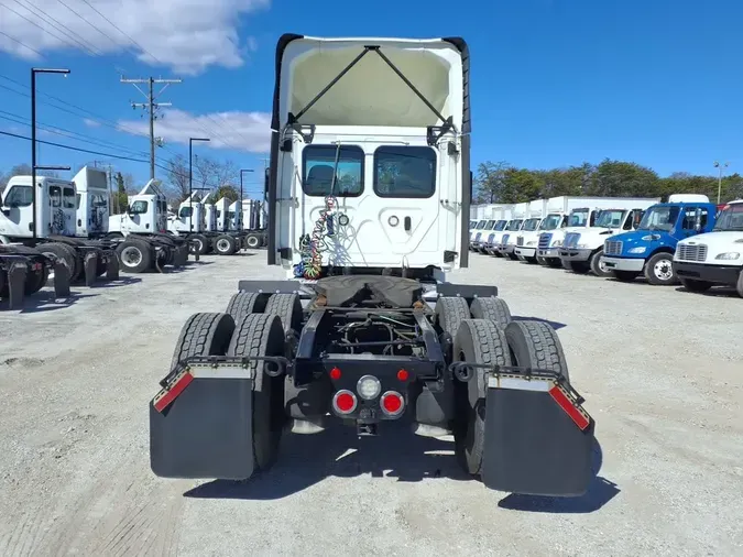 2020 FREIGHTLINER/MERCEDES NEW CASCADIA PX12664