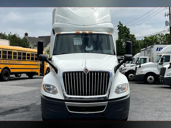 2022 INT LT625 6x4