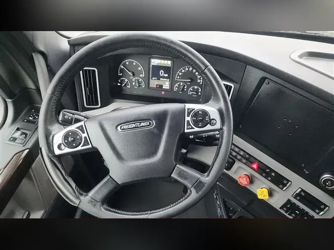 2020 FREIGHTLINER CA126
