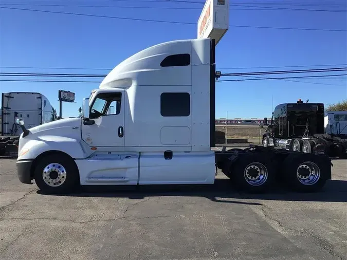 2019 INTERNATIONAL LT