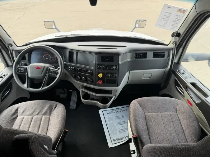 2024 Peterbilt 579