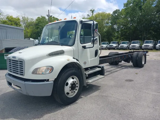 2018 FREIGHTLINER/MERCEDES M2 10664cef32e21b712031b8e87f20d457ced