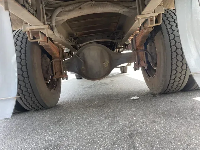 2019 FREIGHTLINER M2 106