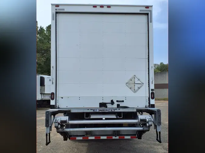 2019 FREIGHTLINER/MERCEDES M2 106