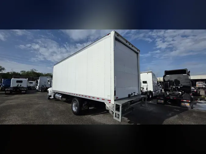 2020 Peterbilt 33764d8762dc66e0bd439cc2f309f46bcfa