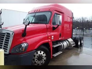 2019 FREIGHTLINER/MERCEDES CASCADIA 125