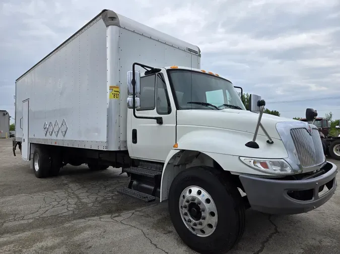 2018 International 4300