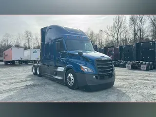 2022 Freightliner Cascadia 126