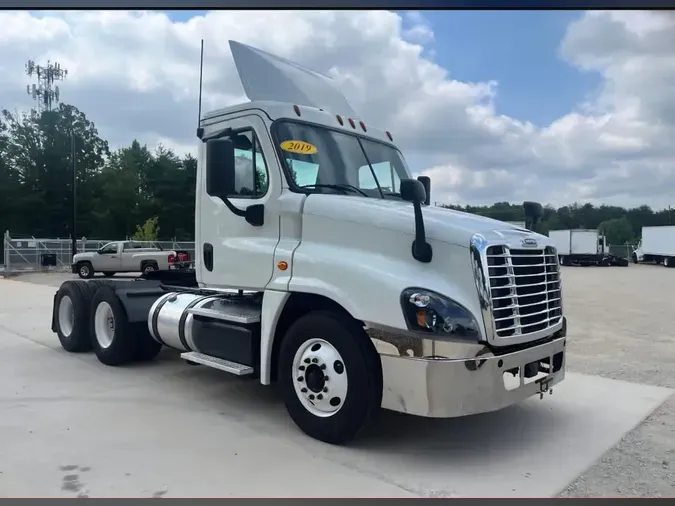 2019 FREIGHTLINER/MERCEDES CASCADIA 12564e2995cd7c56500599ecb9223261972