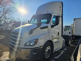 2019 FREIGHTLINER/MERCEDES NEW CASCADIA 116