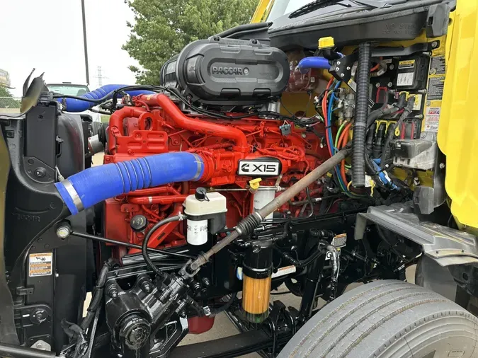 2023 Peterbilt 57964e70276af58456f7151bf8e3912afe1
