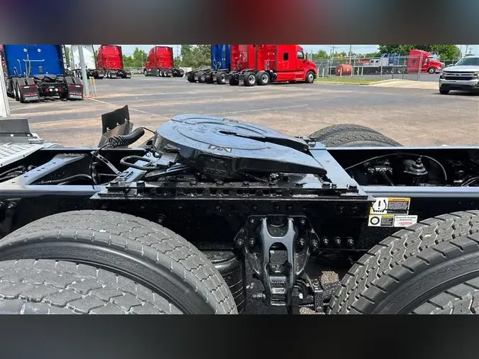 2021 KENWORTH T680