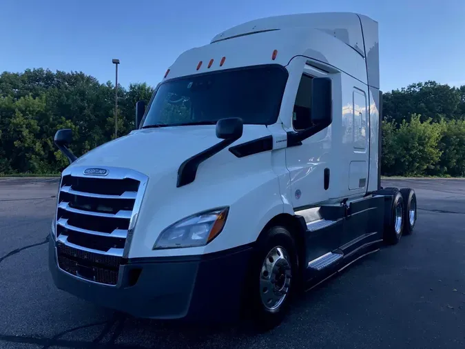 2020 Freightliner PE116SLP