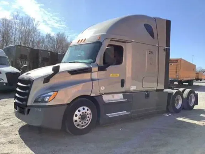 2021 Freightliner Cascadia