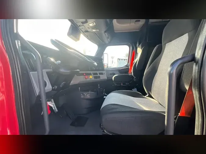 2022 FREIGHTLINER CA12664ed442b14946bffa81575907958cf08