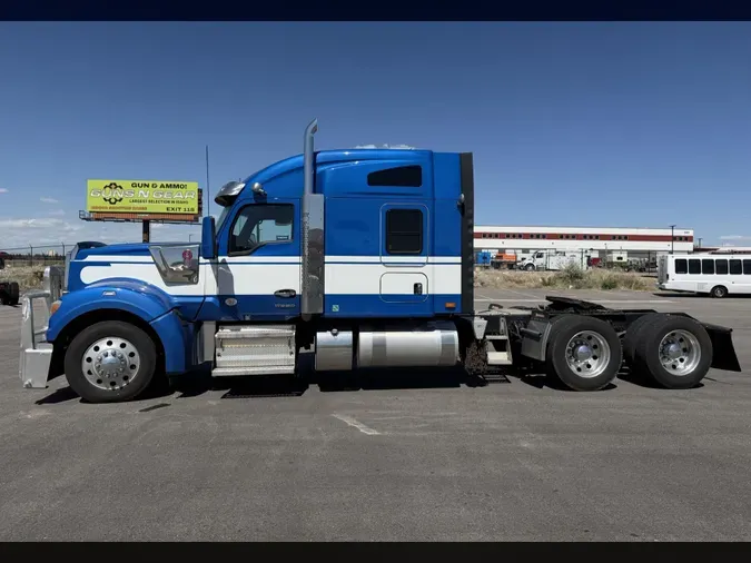 2024 Kenworth W99064edbd73f88a719623298423376e5c3a