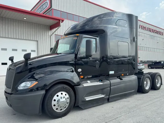 2022 International LT&reg; Series Cummins&reg; X15 73" Skyrise Sleeper