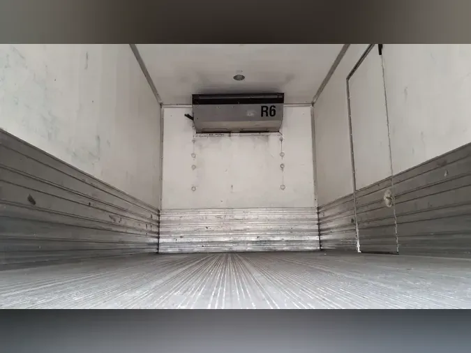 2020 FREIGHTLINER/MERCEDES M2 106