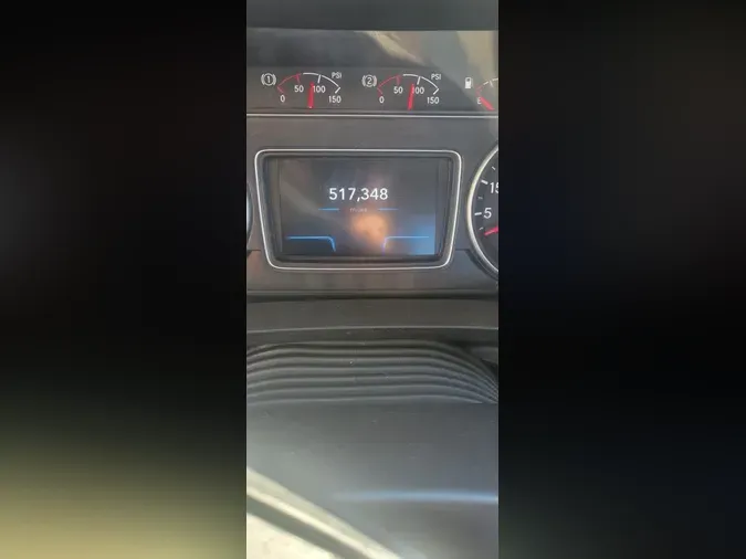 2021 International LT625