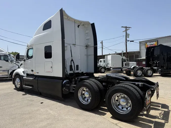 2022 Peterbilt 57964f7db5d803b538095ce54d2d42b1c82