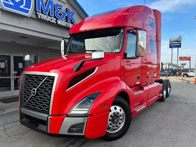 2020 VOLVO VNL64T76064f907a760386cc12a0e6840f2619050