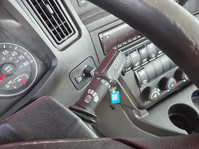 2019 NAVISTAR INTERNATIONAL LT625 DAYCAB T/A