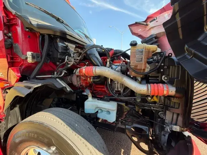 2021 INTERNATIONAL LT625