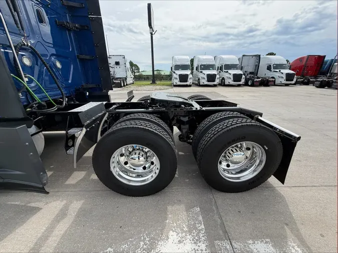 2022 Freightliner Cascadia 126 Sl64fc5a8202f3371595899dbad95442c4