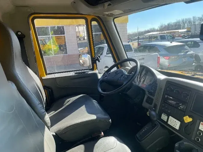 2019 International 4300