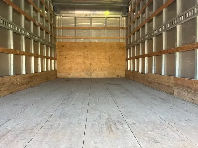 2019 ISUZU NPR HD6507a68d1094fd89b6f9b54d9f234741