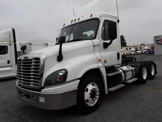 2018 FREIGHTLINER CASCADIA 125