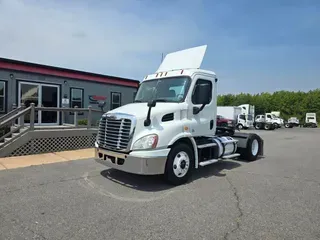 2016 FREIGHTLINER/MERCEDES CASCADIA 113