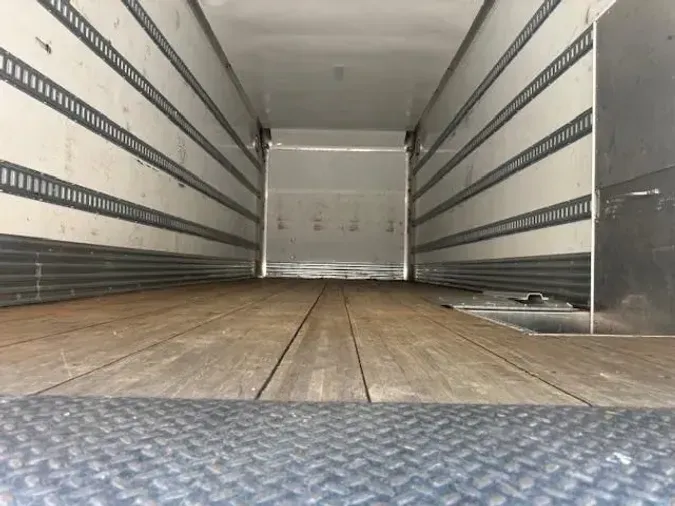 2020 Peterbilt 337