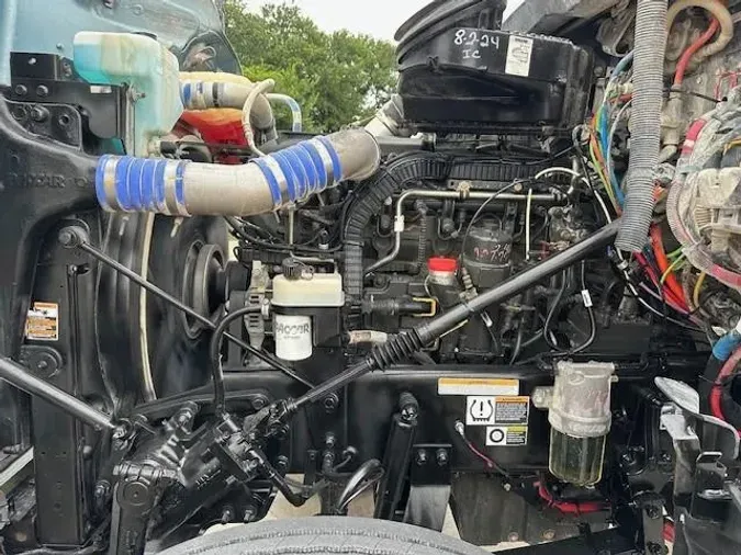 2022 Peterbilt 567