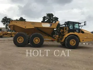 2018 Caterpillar 745